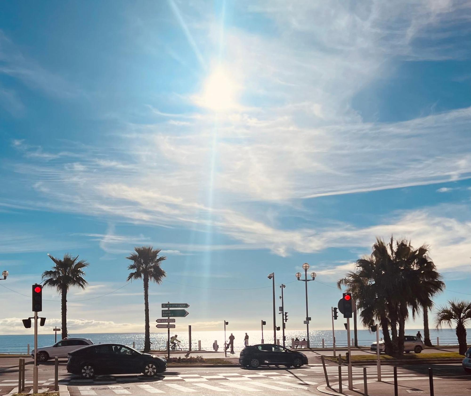 Leilighet Luxe Et Charme Mediterraneen Face A La Promenade Des *